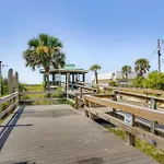 Panama City Home With Fire Pit - Walk To Beaches!