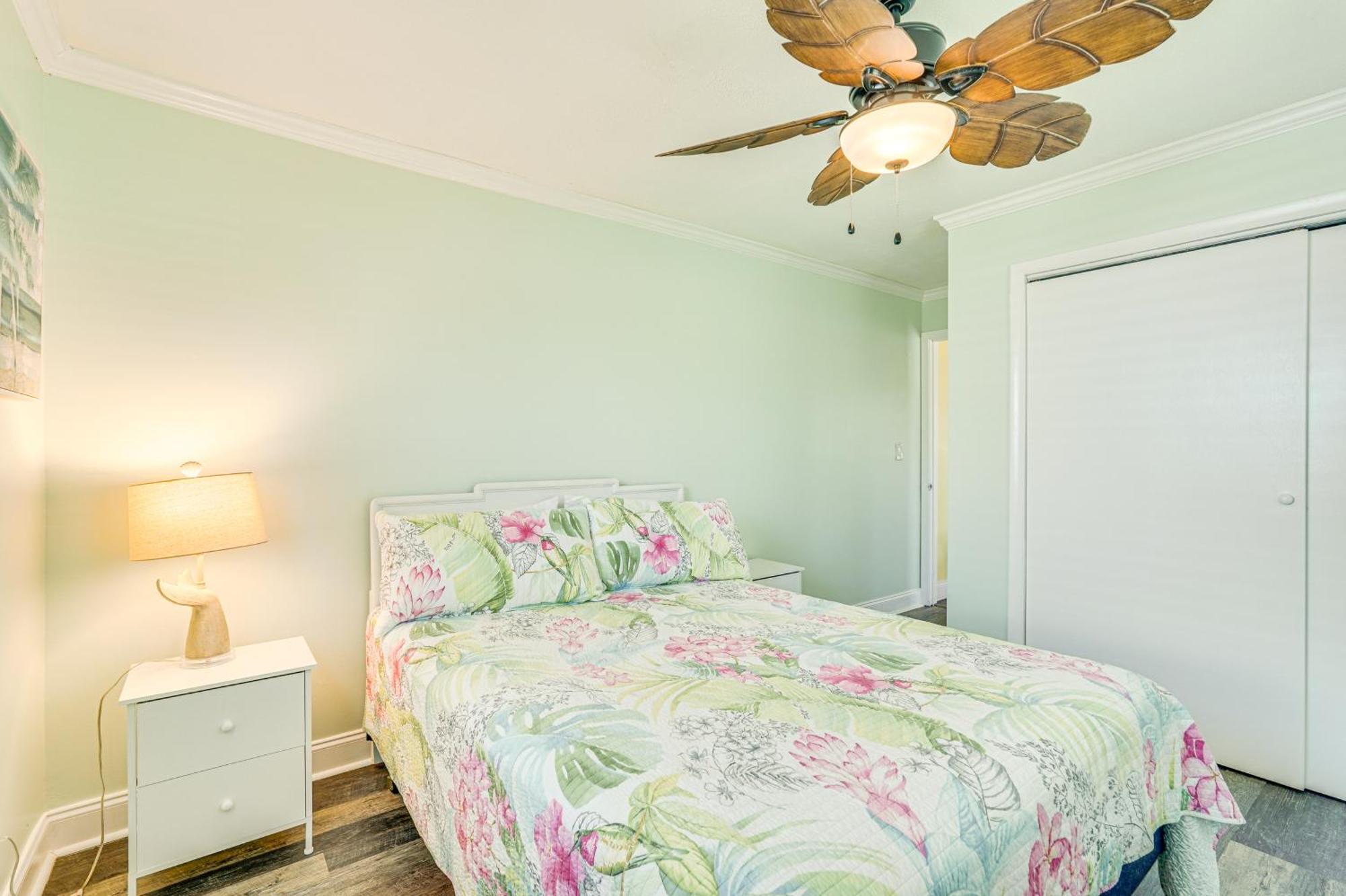 Holiday home Panama With Fire Pit - Walk To Beaches!